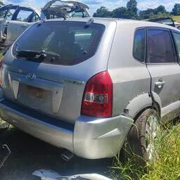 SUCATA Hyundai Tucson 2008 2.0 Gl 4x2 Aut. 5p PARA RETIRADA DE PEÇAS
