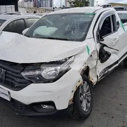 SUCATAFiat Strada 2021 1.3 Freedom Cab. Plus Flex 2p  PARA RETIRADA DE PEÇAS