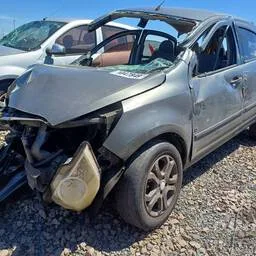 SUCATAChevrolet Agile 2011 1.4 Lt 5p  PARA RETIRADA DE PEÇAS